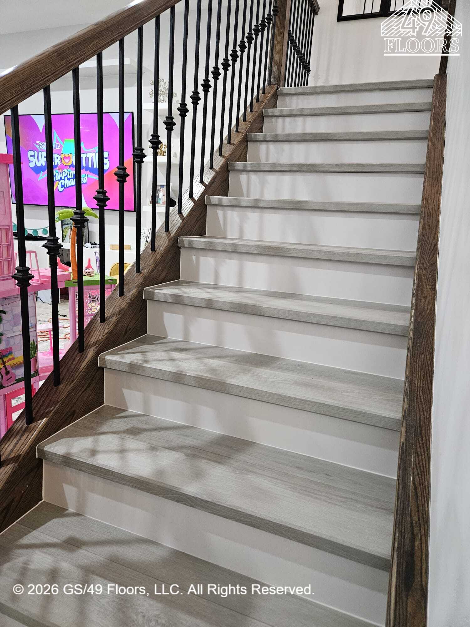 light grey squared landing staircase with dark railing mixed shot frame (4)
